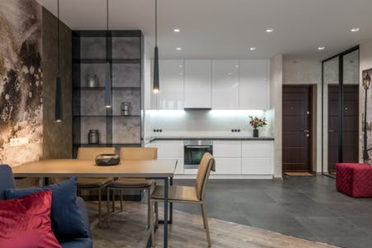 دوبلكس 430 متر ، نصف تشطيب ، ارضى منخفض ٢٢٠ م ، ارضى ٢١٠ متر ، حديقه ١٦٠ متر فى الحى الخامس